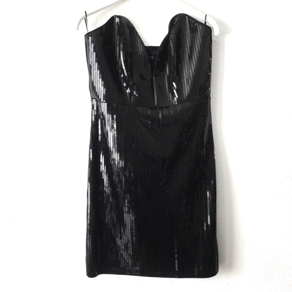 Express Black Strapless Sequin Plunge Dress 6